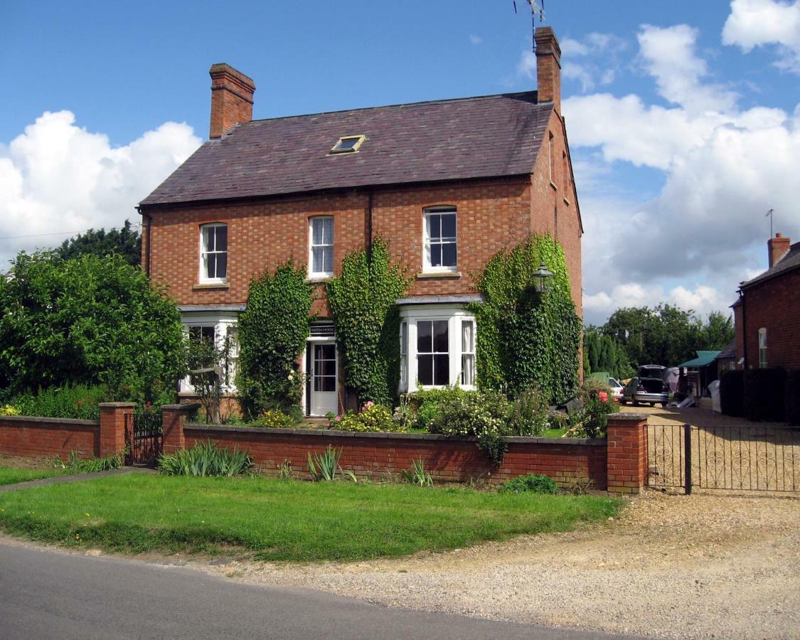 Bed and Breakfast Winton House à Stratford-upon-Avon Extérieur photo